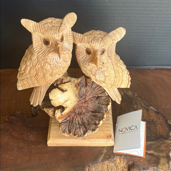 “hoo” Loves Owls 101: Hand-Carved Twin Owls on Natural Wood Base-by Yudi Suardi - Picture 7 of 7